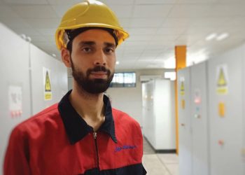 مهرداد مظلومی