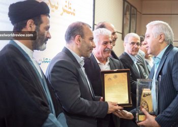 آیین تجلیل از صنعتگران و معدن‌کاران نمونه کرمانشاه